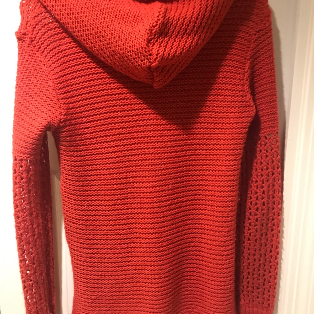 Sweater - Picture 4 of 4